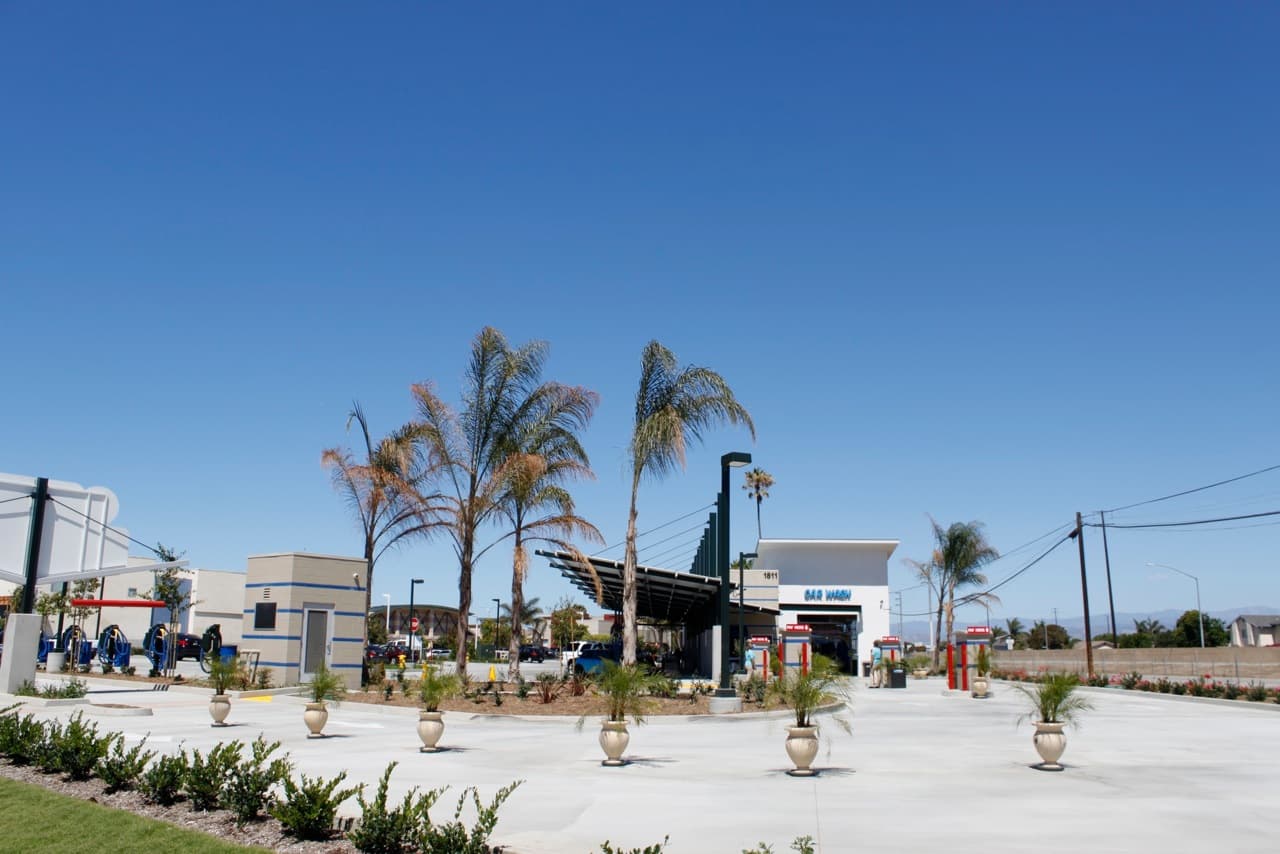 Waterdrops Express Car Wash Oxnard I location